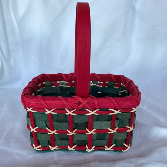 Christmas in June: Platter and Two Baskets 🧺 🎅🏻 - Picture 4 of 12